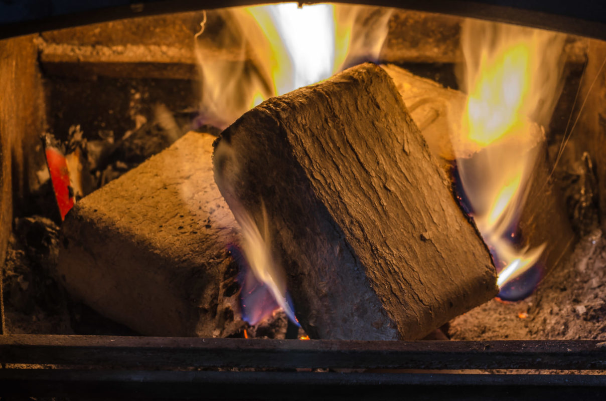Holzbriketts